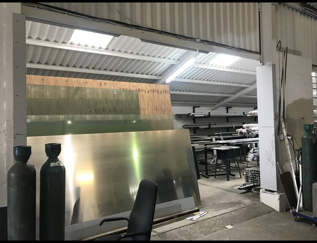 943M² FACTORY FOR SALE IN BRACKENFELL INDUSTRIAL